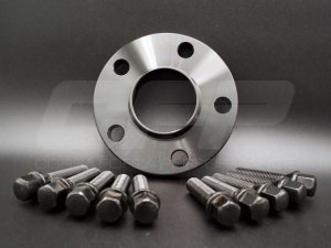 Alfa Romeo Stelvio Wheel Spacers - CFP - 15mm - Black - set of 2 w/ extended bolts